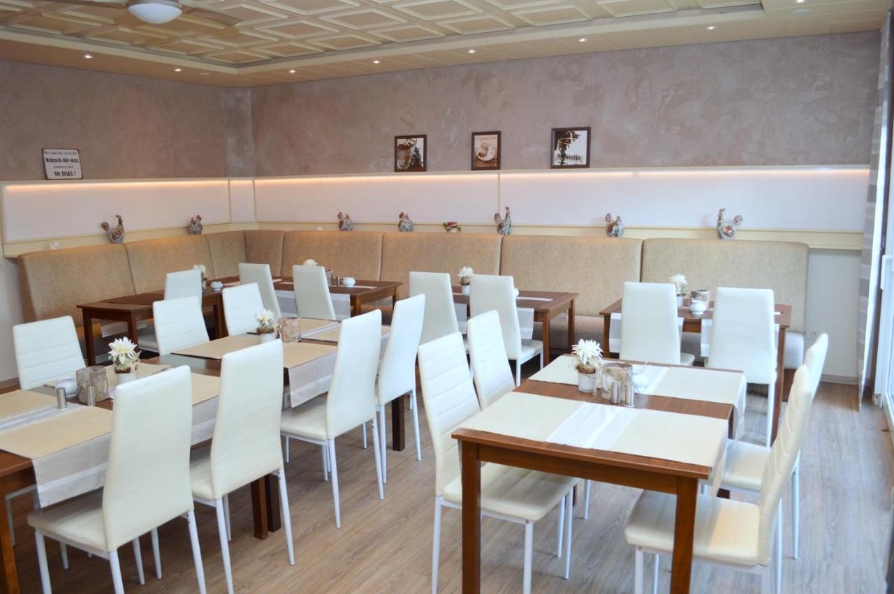 Hotel Herrlichkeit Dornum Janssen Bagian luar foto